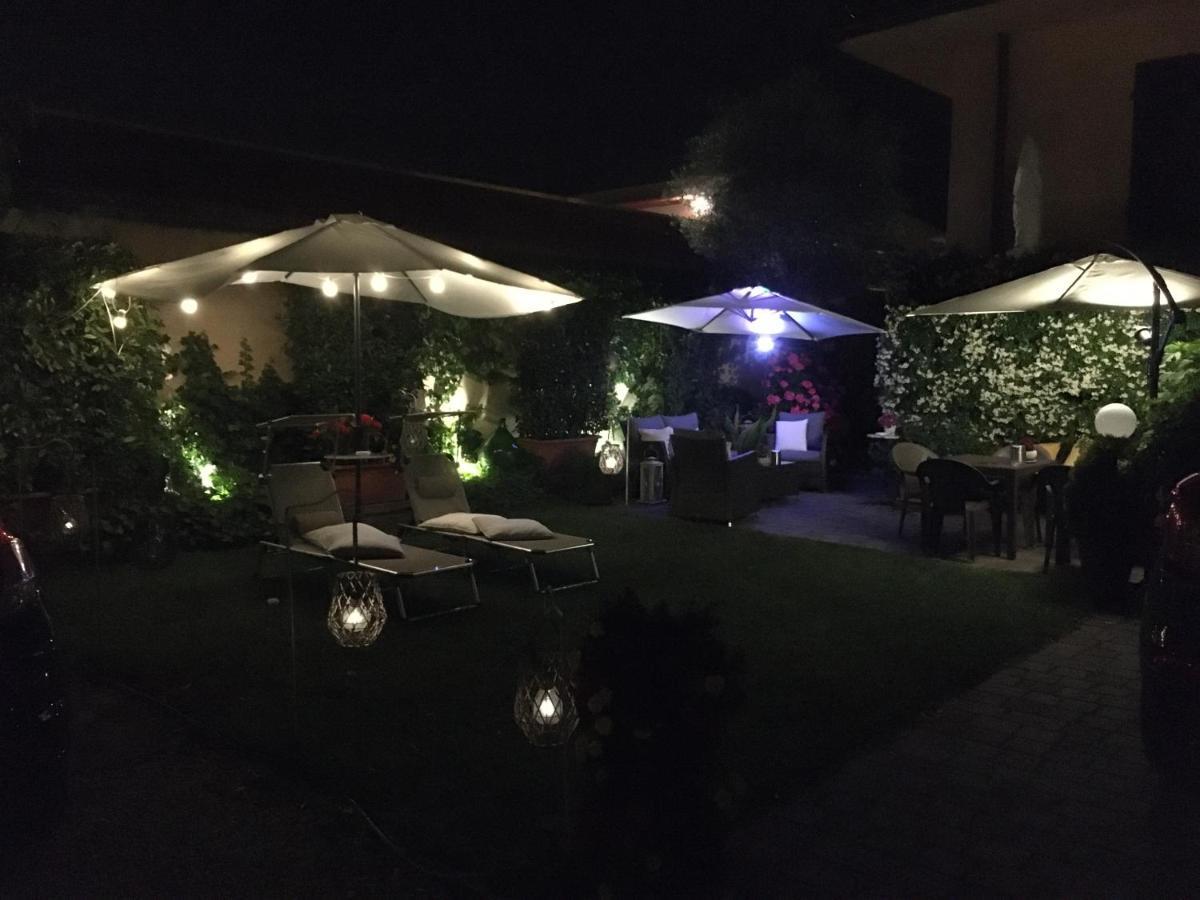 Villa San Donato B&B Лука Екстериор снимка