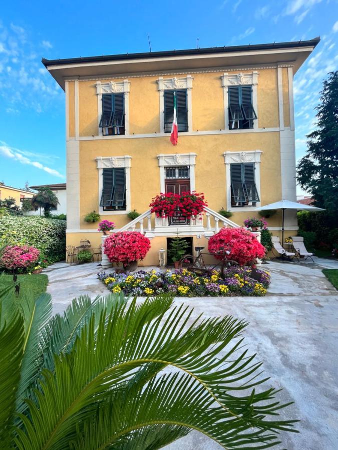 Villa San Donato B&B Лука Екстериор снимка